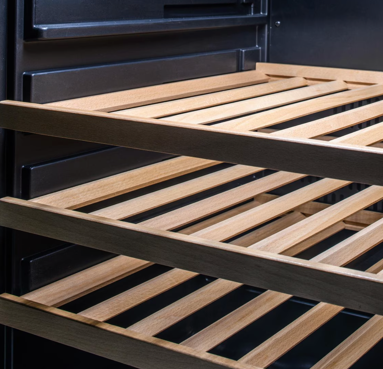 Blaze 24-Inch 5.5 Cu. Ft. Outdoor Rated Beverage Cooler