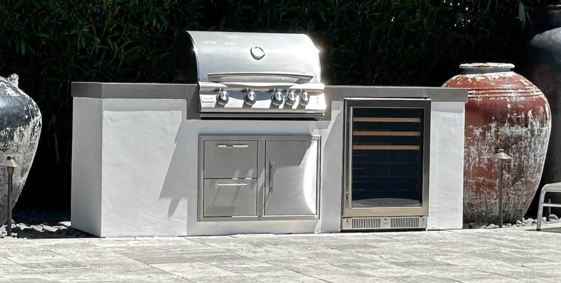 Blaze 24-Inch 5.5 Cu. Ft. Outdoor Rated Beverage Cooler