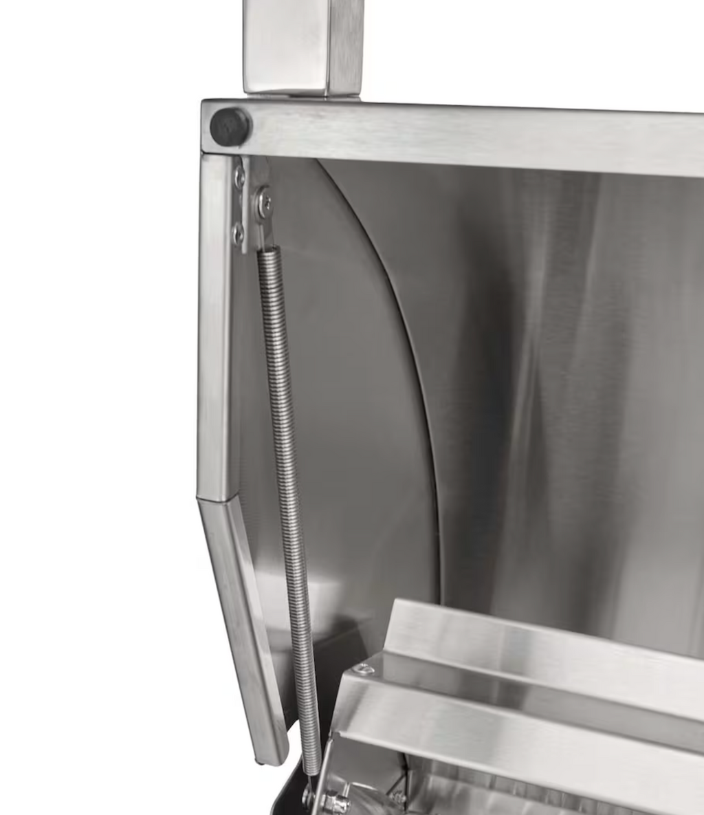 Coyote CL-Series 36-in 4-Burner Built-In Grill w/ Lift-Assist Hood & Safety Valve - C3CL36