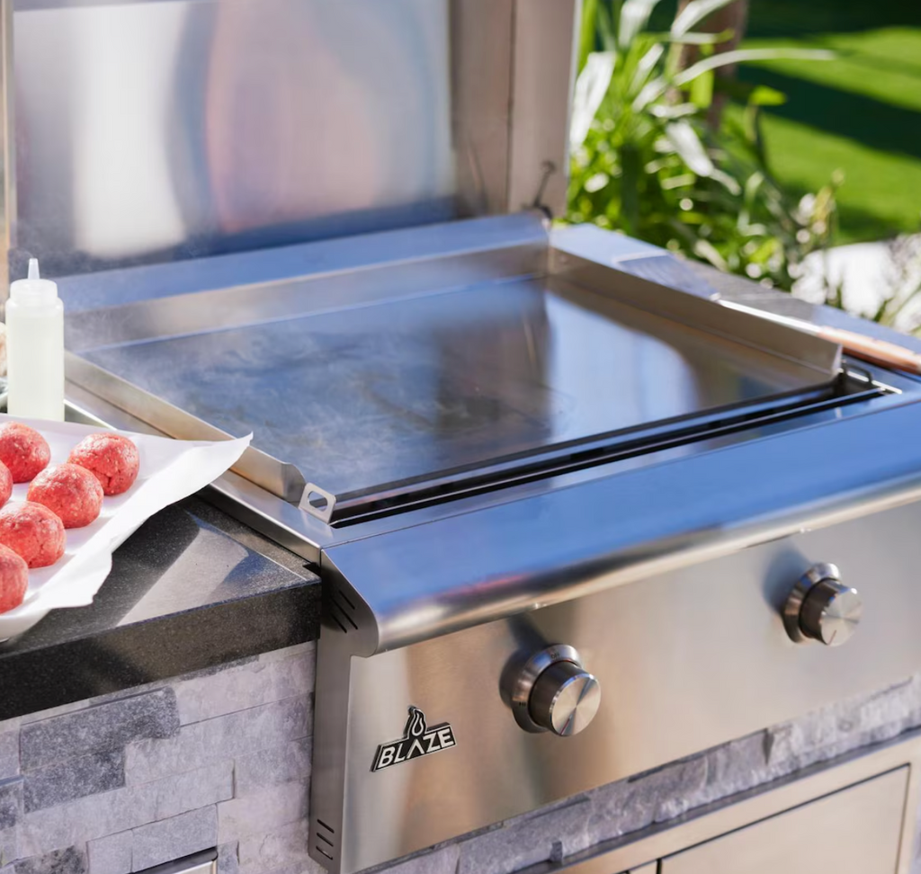 Blaze Premium LTE + 30-Inch Built-In Griddle With Lights