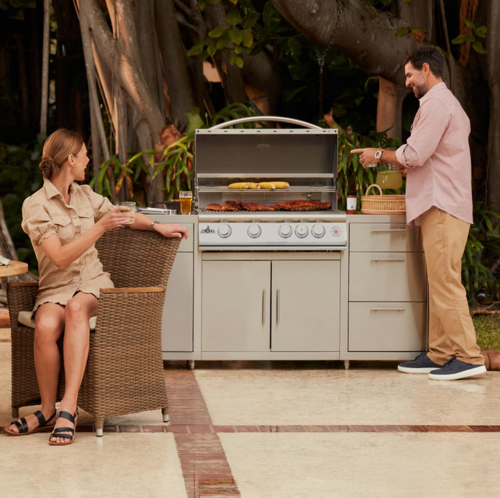 Blaze LTE+ Marine Grade 32" 4-Burner Built-In w/ Lift-Assist Hood & Rear Infrared Burner
