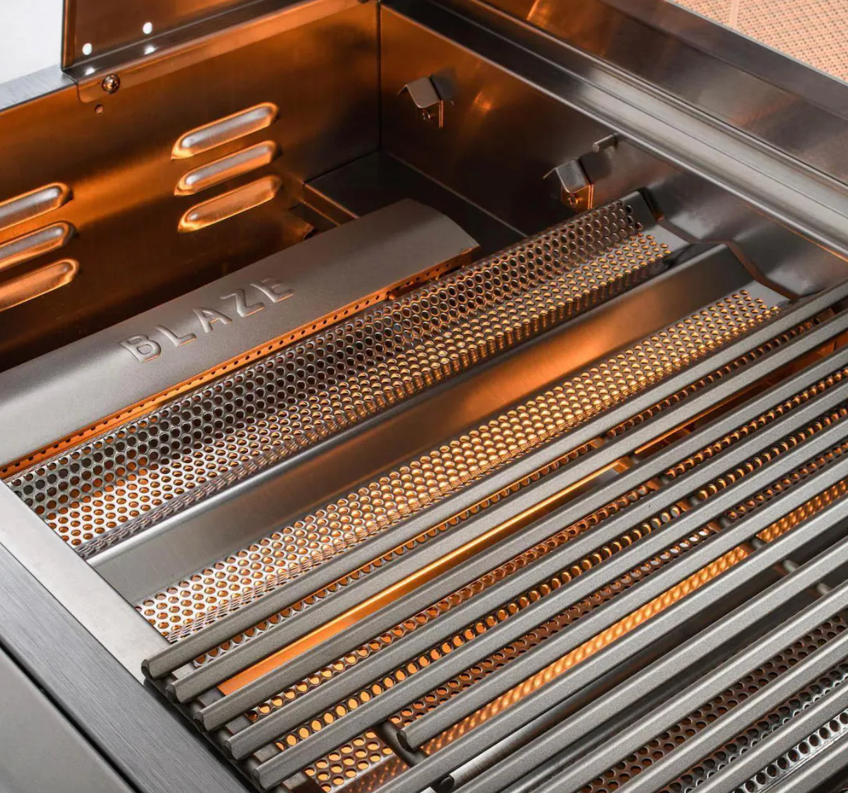 Blaze Premium LTE+ 40-Inch 5-Burner Built-In Natural Gas Grill W/ Rear Infrared Burner & Lift-Assist Hood